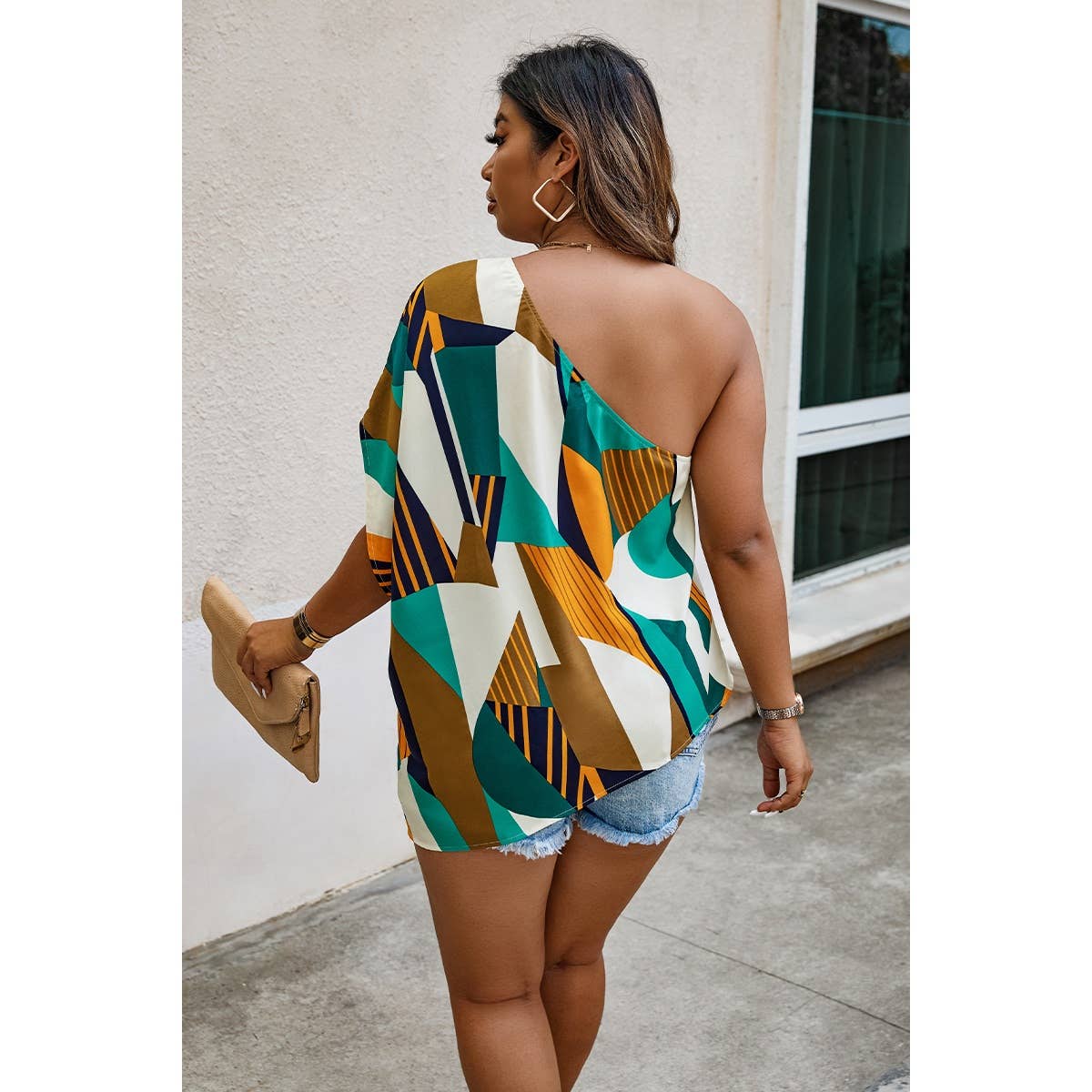 Plus Size One Shoulder Asymmetrical Hem Blouse: MULTI