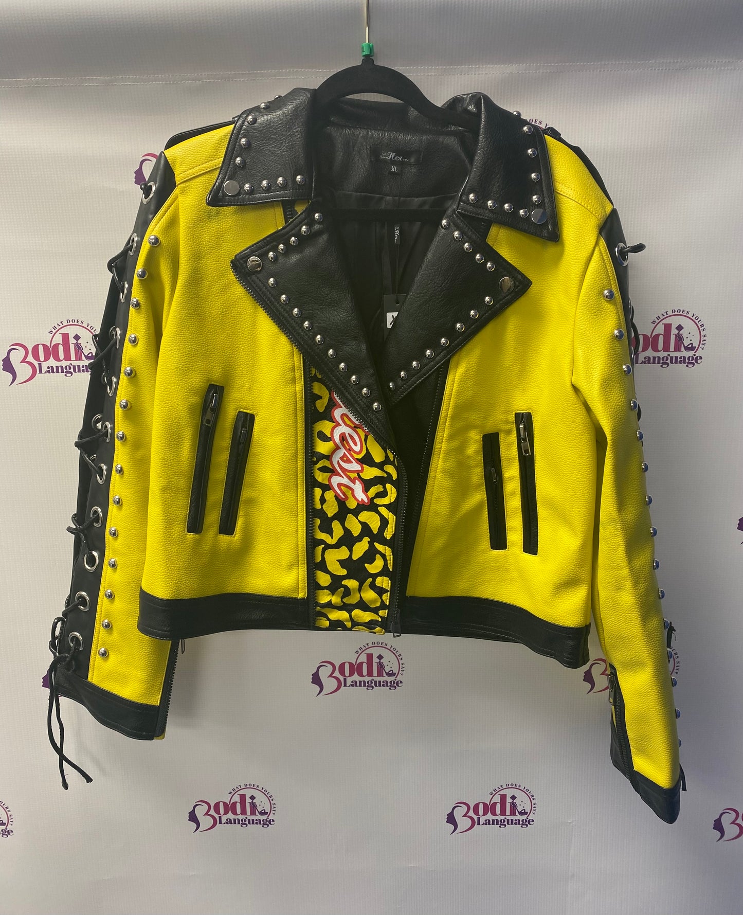 Plus size faux leather grommets jacket Yellow/black