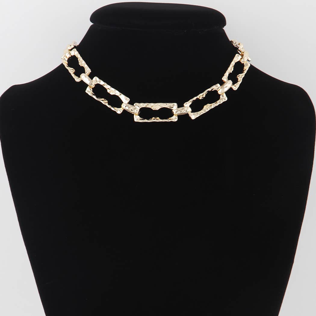 Hammered Link Chain Necklace: Gold