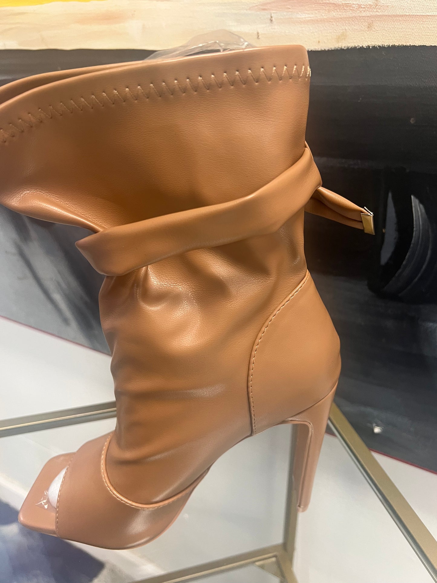 Caramel  Bootie w Gold