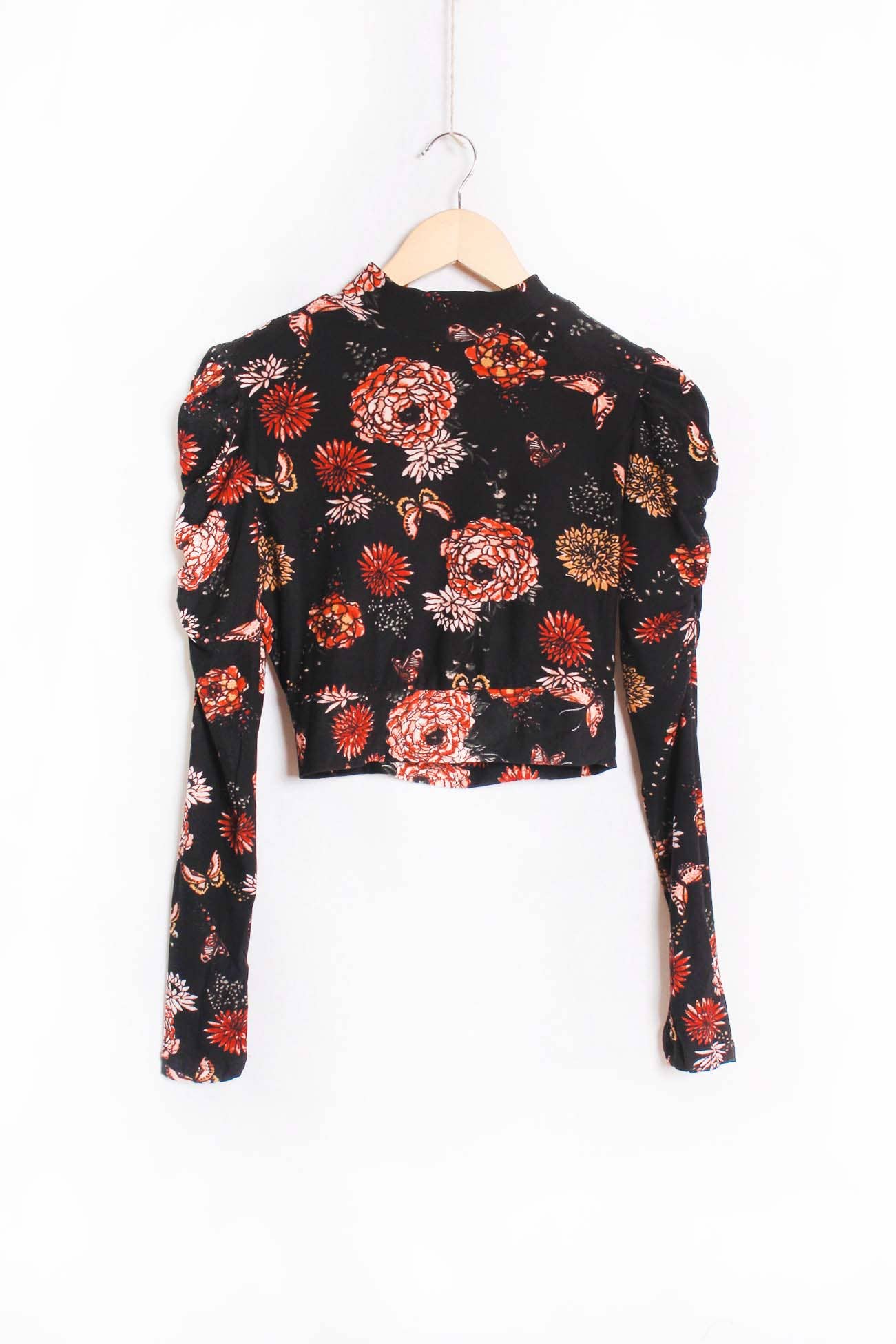 Long Sleeves Mock Neck Printed Crop Top - Bodi Language for Women