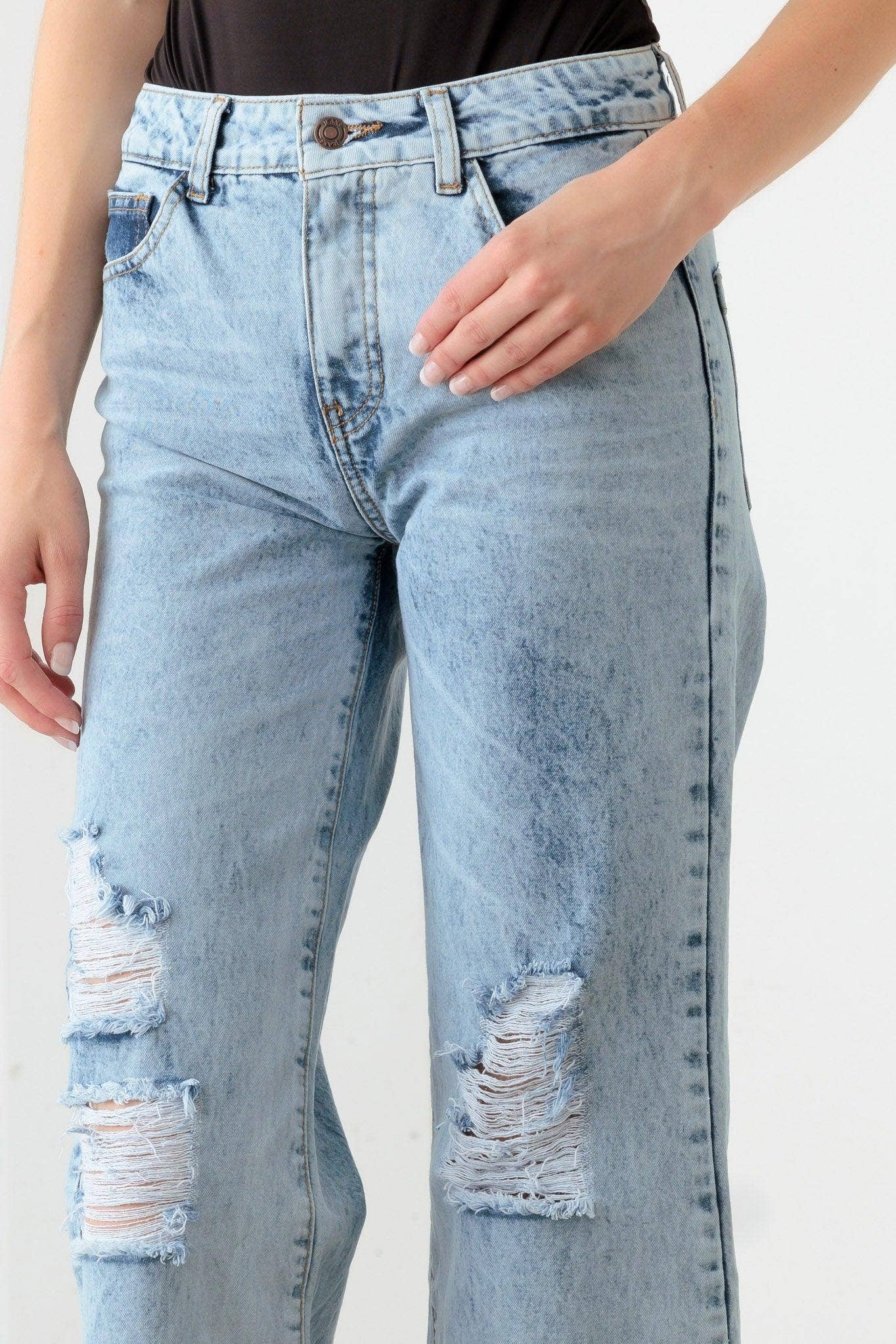 Blue Acid Washed Destroyed Cropped Jeans: Acid Wash Bodi Language for Women