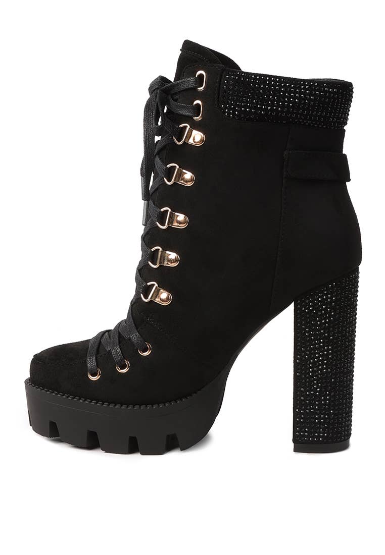 Block Heeled Ankle Boot: BLACK